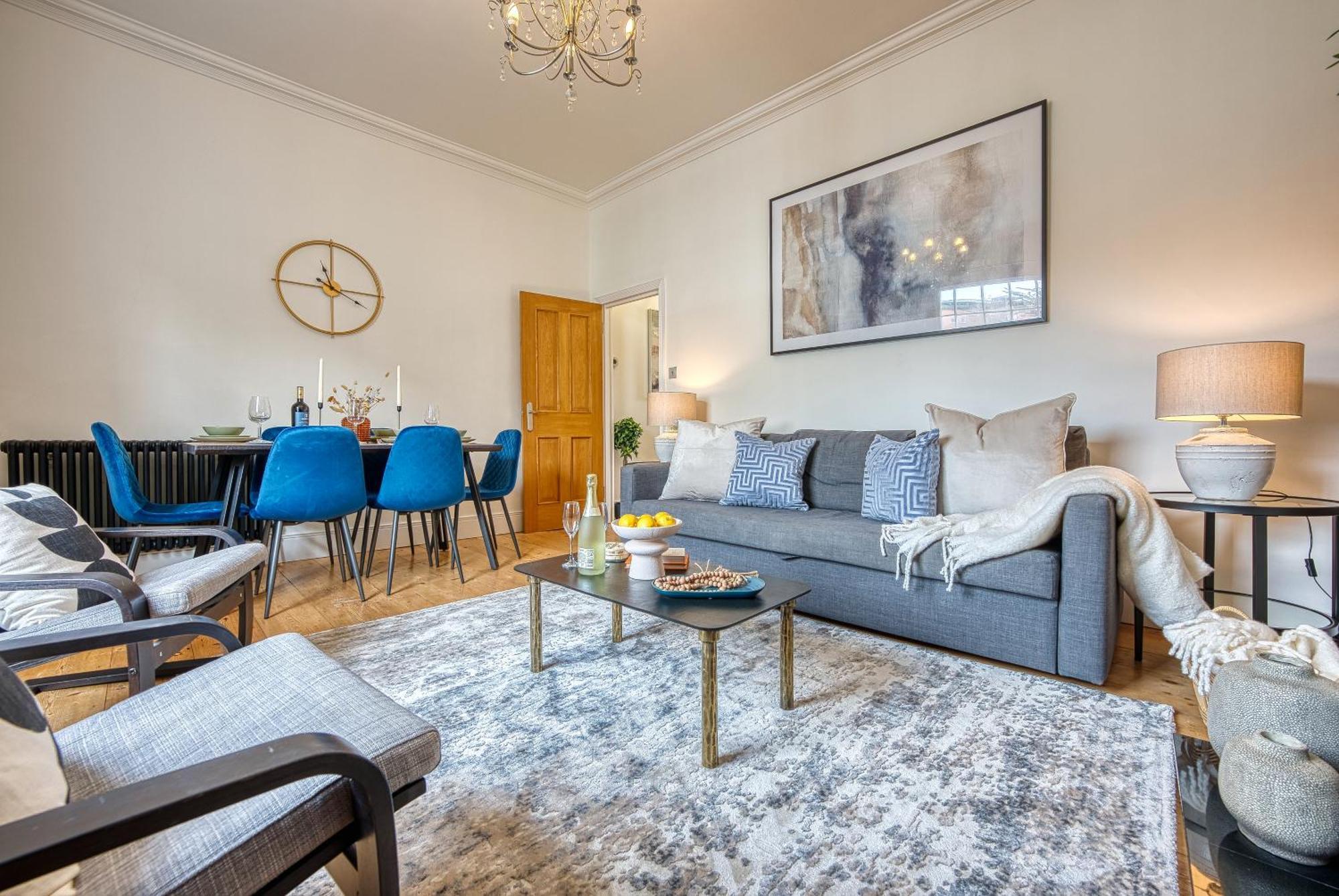 2 Bed Stunning Chic Modern Spacious Apt, Ocean Village, Southampton - Plenty Of Parking - By Blue Puffin Stays Exterior photo